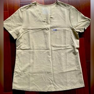 Figs - Catarina top - Sand